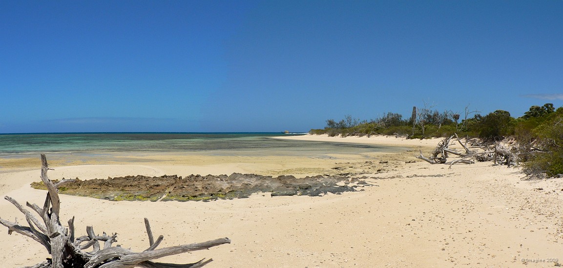 85- Plage ouest de l'ilot Signal.JPG